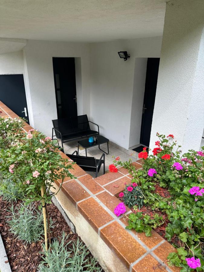 Cosy Dans Maison Calme Et Parking Gratuit Avec Borne Apartment